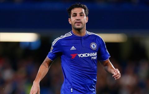 Cựu sao Tây Ban Nha động viên Fabregas sau khởi đầu thất vọng