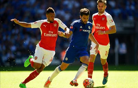 Chelsea cần làm gì để hồi sinh Cesc Fabregas?