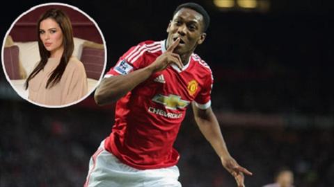 Bỏ bê vợ trẻ con thơ, sao trẻ số 1 M.U “tòm tem” với gái già