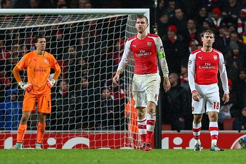 Brendan Rodgers chỉ ra hai lỗ hổng khổng lồ ở hàng thủ Arsenal