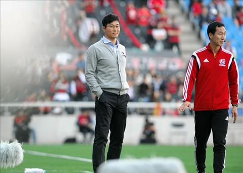 HLV Kim Do-hoon nói gì về cơ hội đá chính của Xuân Trường tại Incheon Utd?