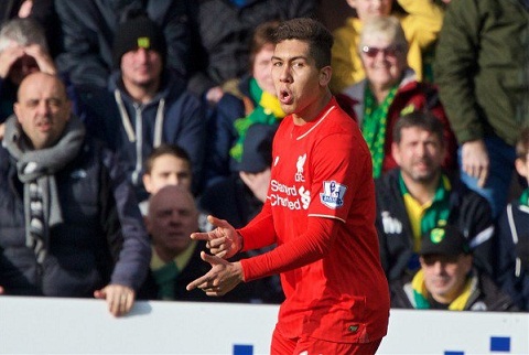 Hàng công Liverpool: Đã đến lúc Firmino thay Benteke
