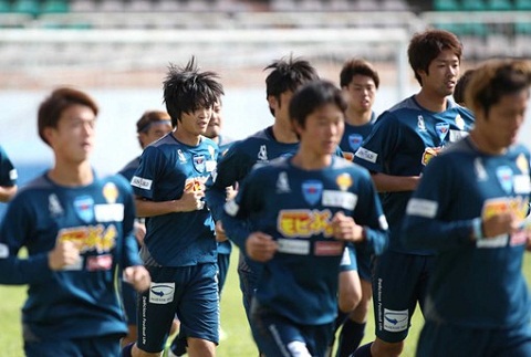 HLV Yokohama khen Tuấn Anh, Hồng Duy, Văn Thanh hết lời