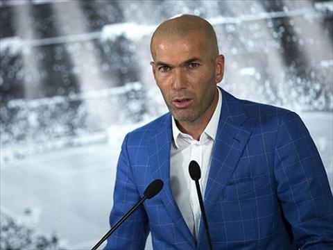 Zidane dua gia dinh di nham chuc HLV Real Madrid hinh anh 3