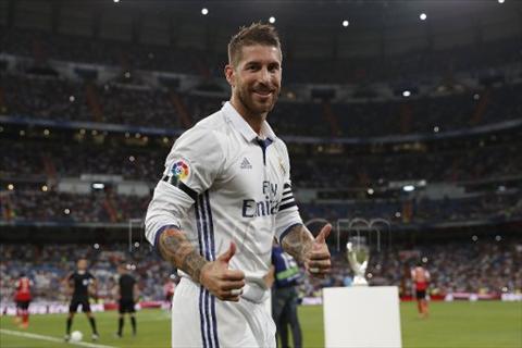 Sốc: Chủ tịch Perez muốn bán Sergio Ramos