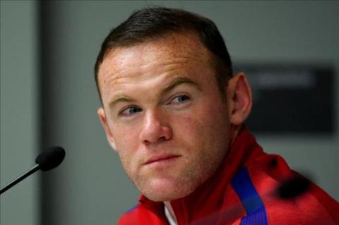Rooney ngoi ngoai, Henderson lam doi truong Tam su hinh anh