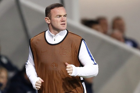 Giggs da sai, Rooney khong co vi tri so truong! hinh anh