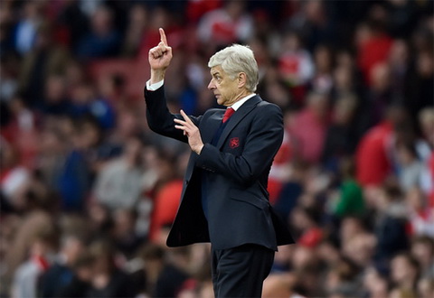HLV Arsene Wenger tin Arsenal se vo dich Premier League hinh anh 2