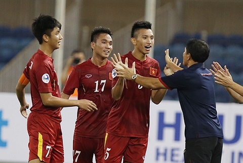 U19 Viet Nam 1-1 U19 UAE Day! Thu bong da ma chung ta can hinh anh 2