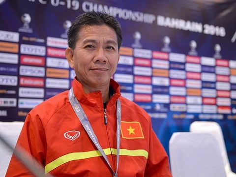 HLV Hoang Anh Tuan U19 Viet Nam muon thay doi ban do bong da the gioi hinh anh
