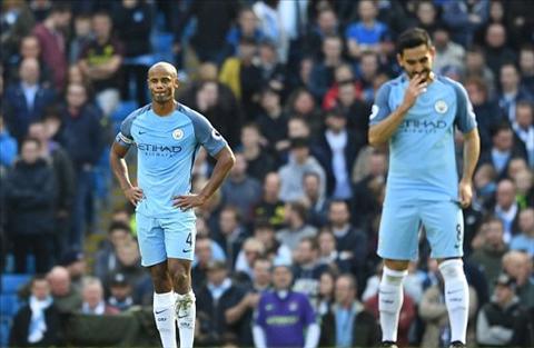 Những điểm nhấn sau "địa ngục thứ 5" của Man City