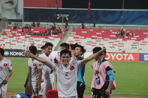 U19 Viet Nam 2016 du World Cup Thang hoa nho  lua U19 Viet Nam 2014 hinh anh 2