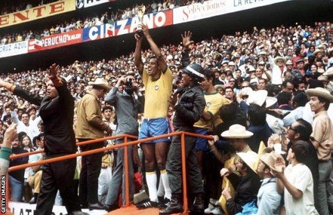 Nguoi hung World Cup 1970 cua Brazil dot ngot qua doi hinh anh 2