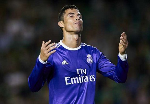Ronaldo Toi can anti-fan de thanh cong hinh anh