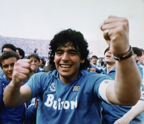 Italia 1990: Lan cuoi cho Diego Maradona3