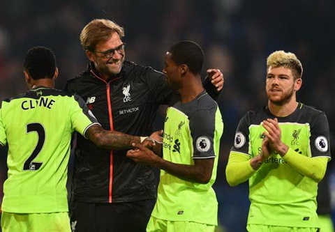 Liverpool cua Jurgen Klopp Buoc phai hoc theo Sir Alex Ferguson hinh anh 2