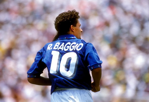 Rat nhieu huyen thoai nhu Roberto Baggio deu buoc ra tu vi tri so 10 co dien.