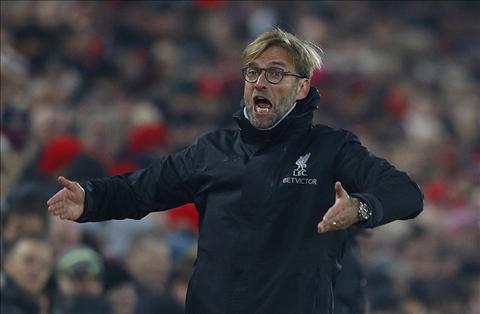 Klopp: “Liverpool được trang bị để chống xe buýt”