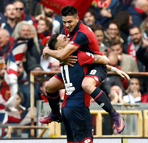 Genoa 3-1 Juventus: Con trai HLV Diego Simeone góp tay tạo địa chấn ở Serie A