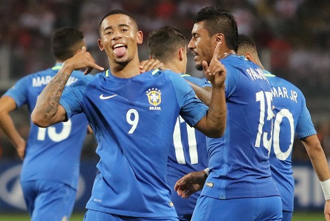 Tân binh của Man City đoạt Quả bóng vàng Brazil 2016
