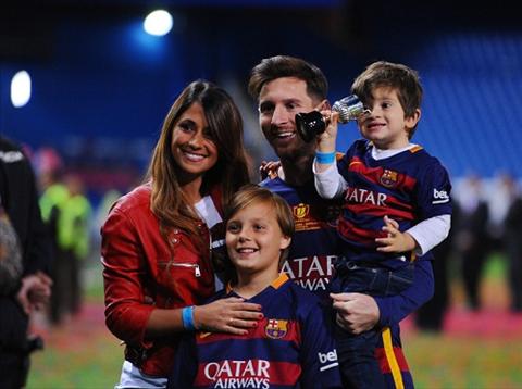 Lionel Messi ket hon vao nam 2017 hinh anh