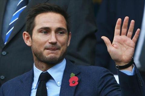 Frank Lampard chinh thuc thong bao giai nghe hinh anh