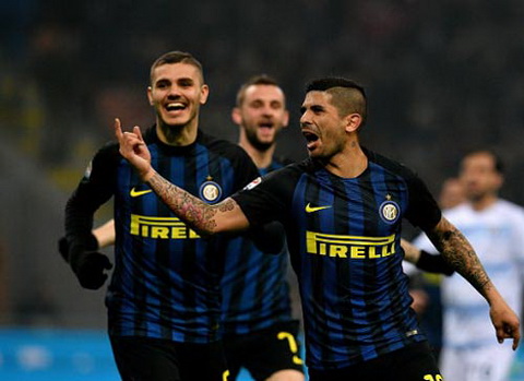 Inter Milan 3-0 Lazio Su troi day manh me cua Nerazzurri hinh anh