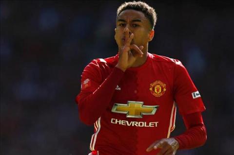 Chelsea chi tiền mua sao thất sủng của M.U