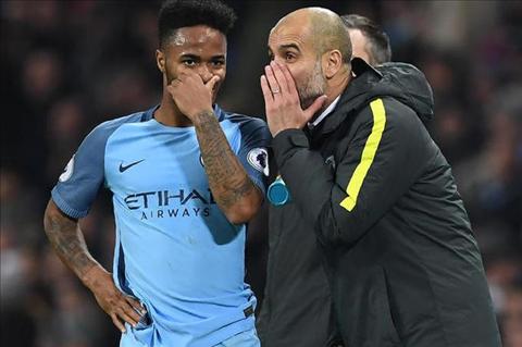 Guardiola hy vong Sterling duy tri phong do an tuong hinh anh