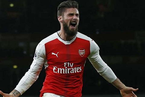 Giroud giúp Arsenal lập kỷ lục Premier League