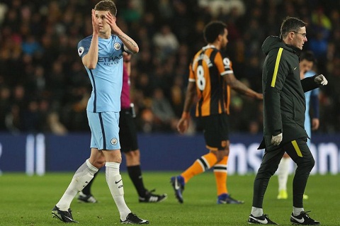 Guardiola: Chấn thương của Stones không nghiêm trọng