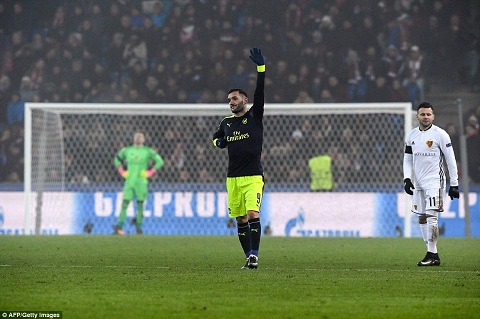 Hiện tại Lucas Perez chỉ nghĩ đến Arsenal