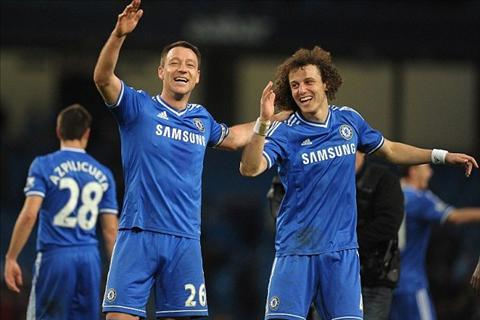 Cựu sao Chelsea sốc với cách CLB cũ đối xử với Terry