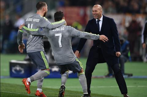 HLV Zidane noi gi sau khi co tran thang dau tien tai Champions League hinh anh