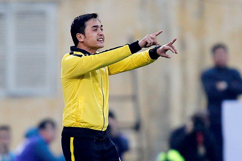 Thua đậm HAGL, HLV của Hà Nội nhận lỗi thay học trò