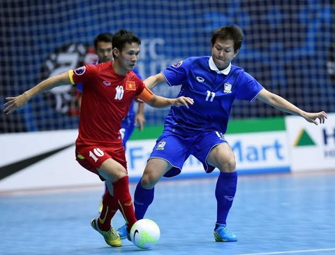 Nguyen nhan futsal Viet Nam thua tham Thai Lan 0-8 hinh anh