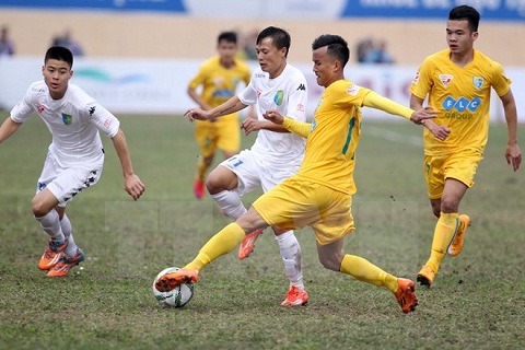 Vong 2 V-League 2016 Ha Noi T&T vs Than Quang Ninh, HAGL vs Da Nang hinh anh