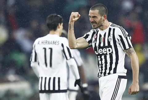 Juventus 2-0 Inter Milan Song chet o hang thu hinh anh