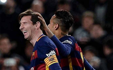 Thua Ronaldo! Neu cac cau thu Barca deu cung dang cap voi Messi thi… hinh anh