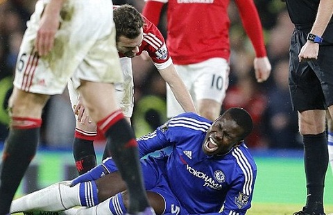 Trung vệ của Chelsea đứt dây chằng chéo trước, nghỉ 6 tháng