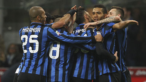 Inter Milan 2-1 Bologna Chien thang nhoc nhan hinh anh