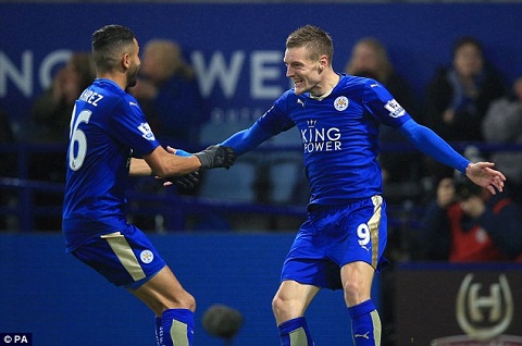 Du am tran Sunderland 0-2 Leicester hinh anh