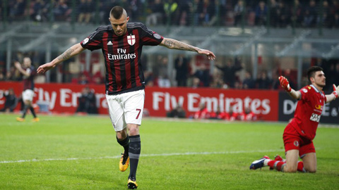 AC Milan 5-0 Alessandria Ban tay nho dua Rossoneri vao chung ket Coppa Italia hinh anh