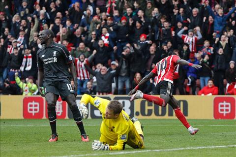 Mane toa sang Southampton vs Liverpool