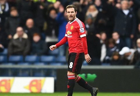 Juan Mata nói gì khi lần đầu tiên trong sự nghiệp nhận thẻ đỏ?