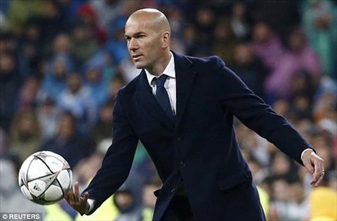 HLV Zidane phan khich mung Real chien thang1