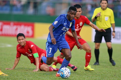 Ramires chua the hien duoc nhieu o Jiangsu Suning