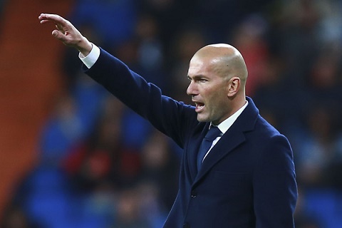 Real 3-0 Villarreal Zidane da ra dang phu thuy hinh anh