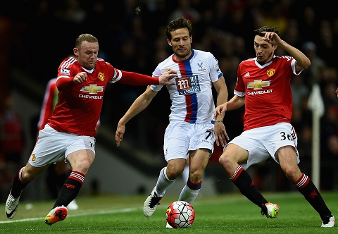 Rooney đá tiền vệ: Gợi ý tuyệt vời cho Roy Hodgson