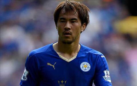 Tiết lộ: Sao Leicester “mù” tiếng Anh hệt Kagawa